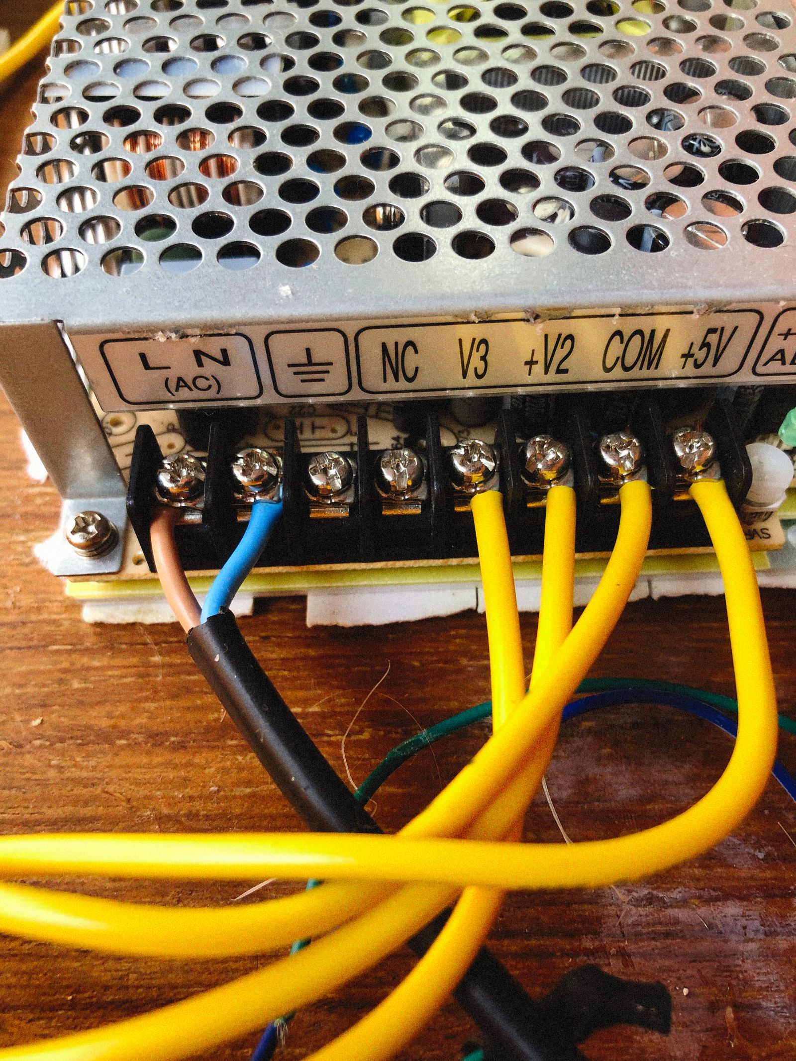inline blade fuse holder