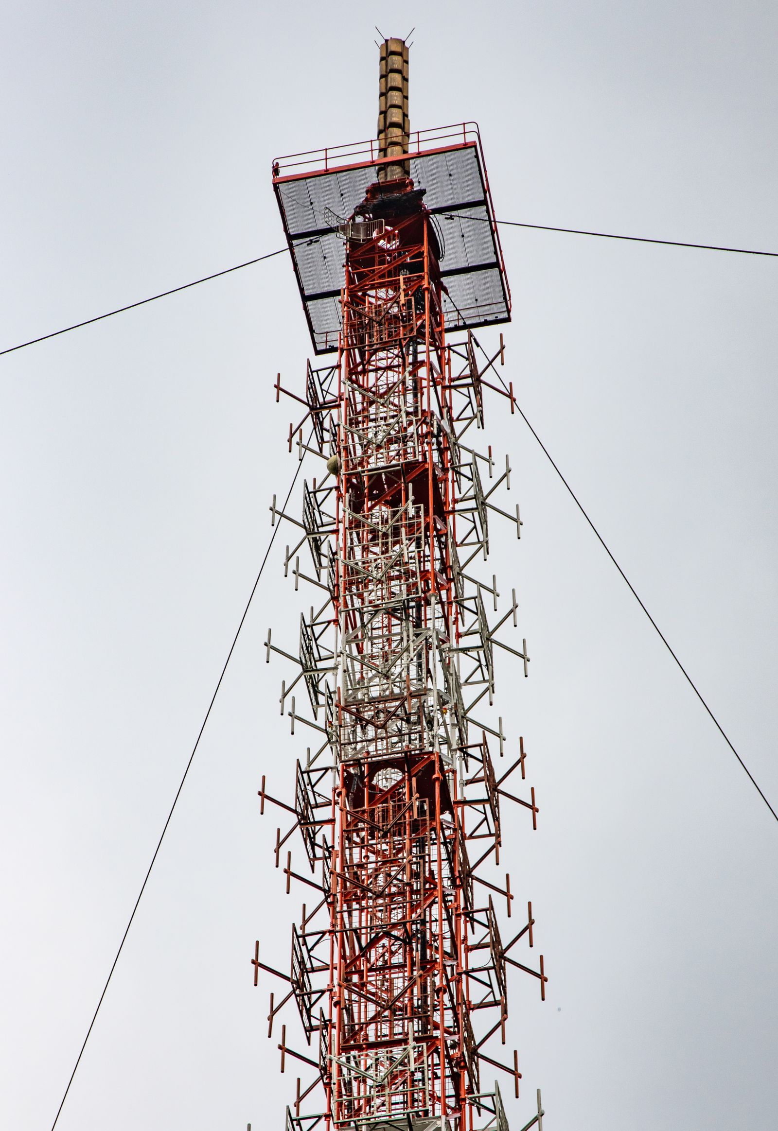 Telescoping push-up mast